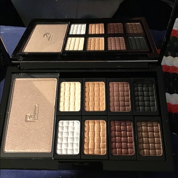 DOUCCE Freematic Eyeshadow - Picture 4 of 4